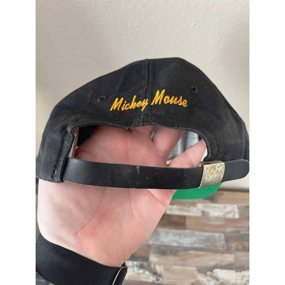 Mickey‎ Mouse - Picture 3 of 3